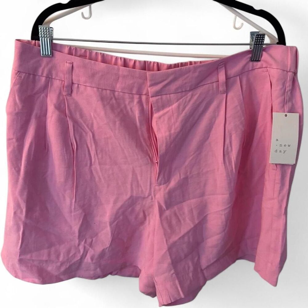 A New Day Women's Pink Dress Shorts Size 16 Tailored Casual